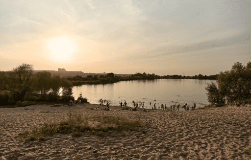 Пляж в Борках на карьере